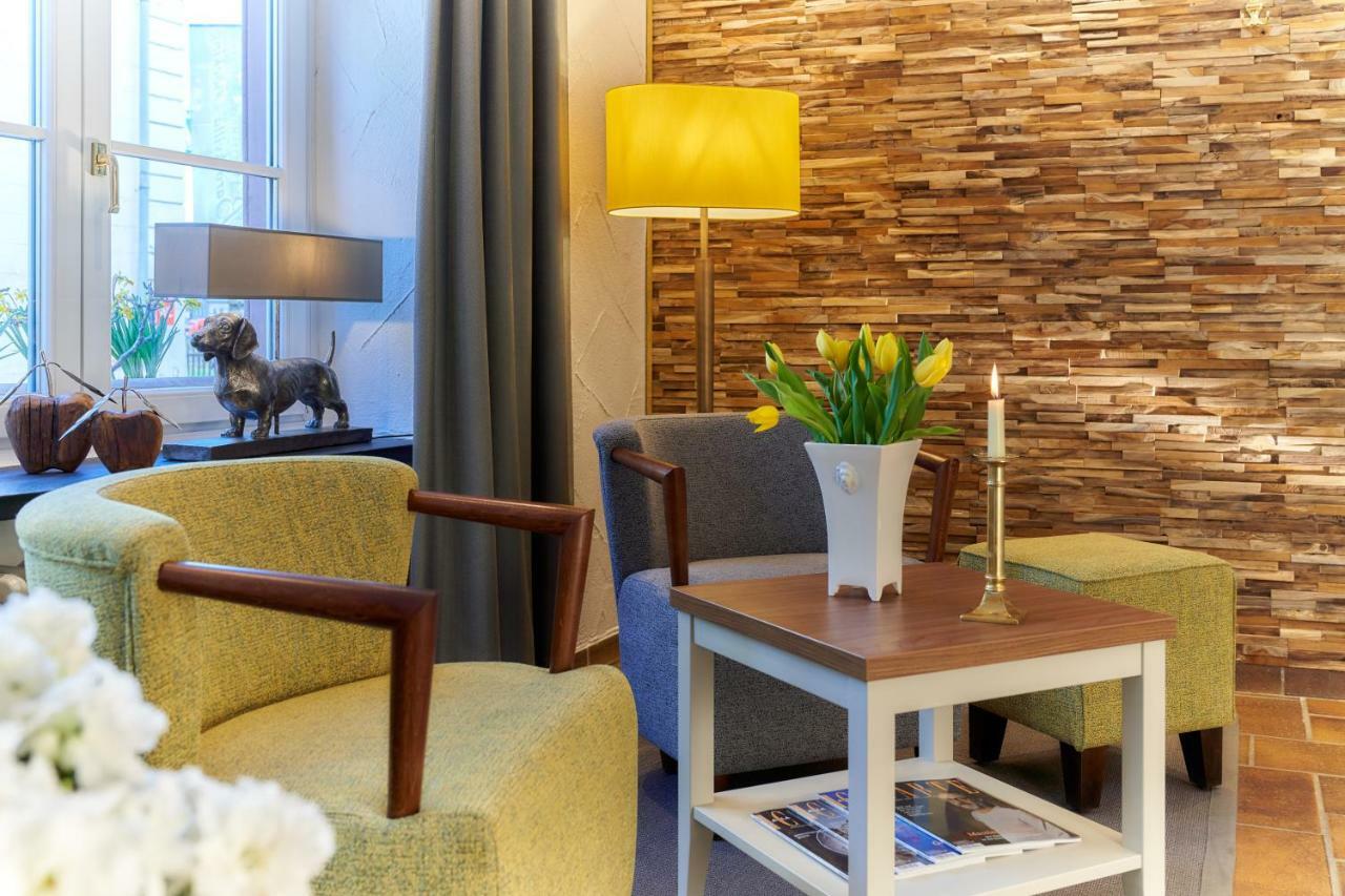 Boutique-Hotel Moseltor Трабен-Трарбах Экстерьер фото